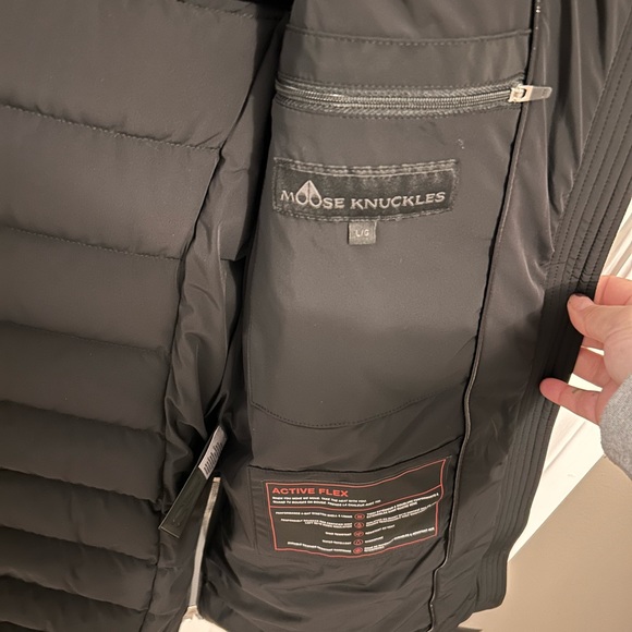 Moose Knuckles Jacket Women’s Size L - Picture 3 of 10